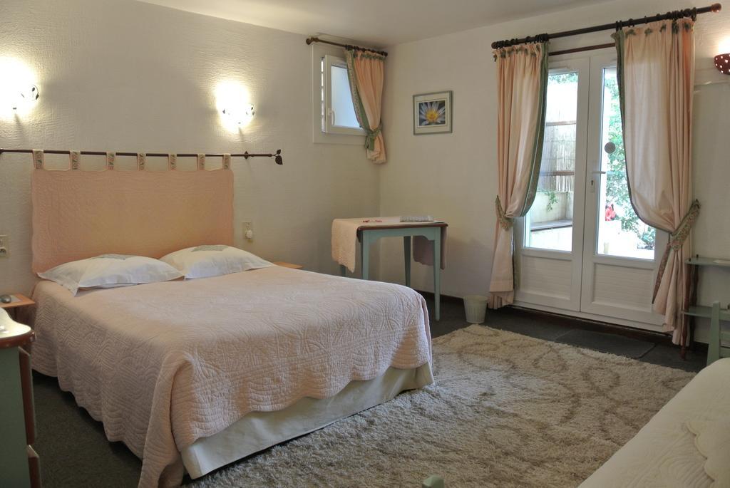 La Vieille Bastide Bed and Breakfast Flayosc Exteriör bild