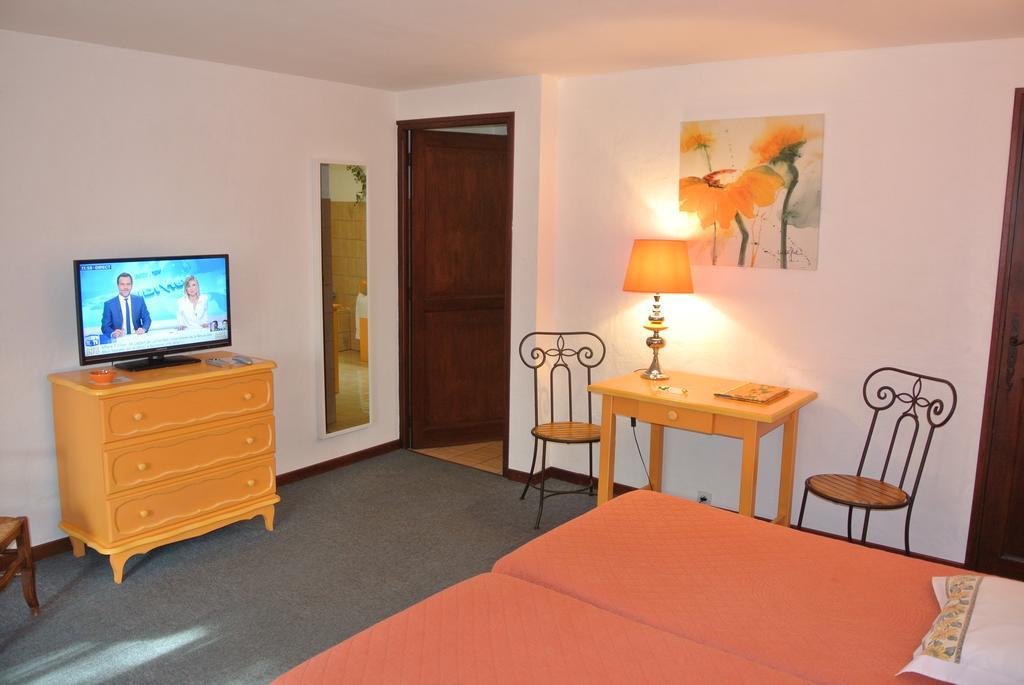 La Vieille Bastide Bed and Breakfast Flayosc Exteriör bild