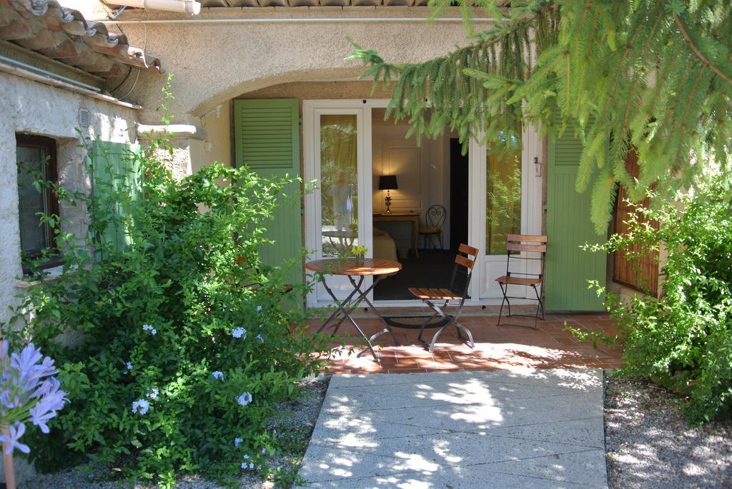 La Vieille Bastide Bed and Breakfast Flayosc Exteriör bild