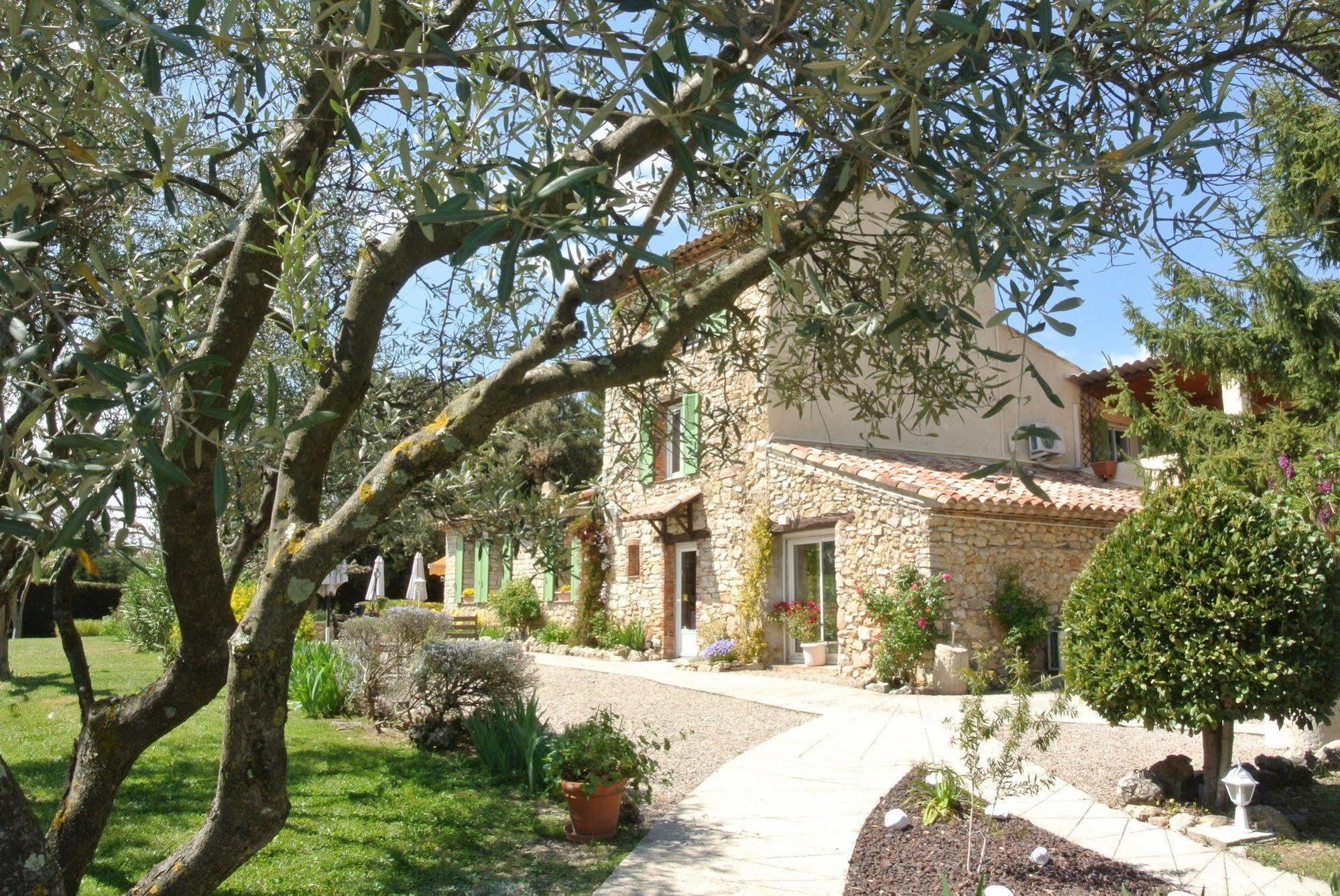 La Vieille Bastide Bed and Breakfast Flayosc Exteriör bild